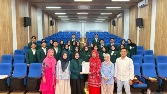 Pelantikan Pengurus HIMAKED UM Metro Periode 2026/2027, Dekan Tekankan Program Kerja Berdampak dan Etika Kedokteran